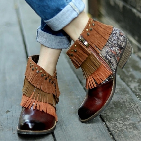 New Soffia Brown Leather Tasselled Fringe Western Bootie - Picture 1 of 9